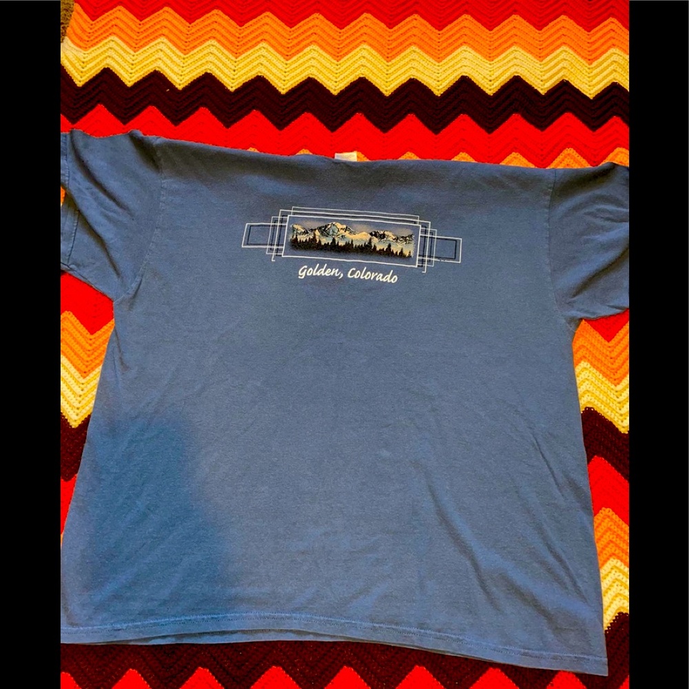 🍂Vntg. Golden Co Tee